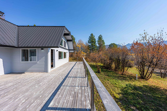 260Hawthorn_JGPhoto-11