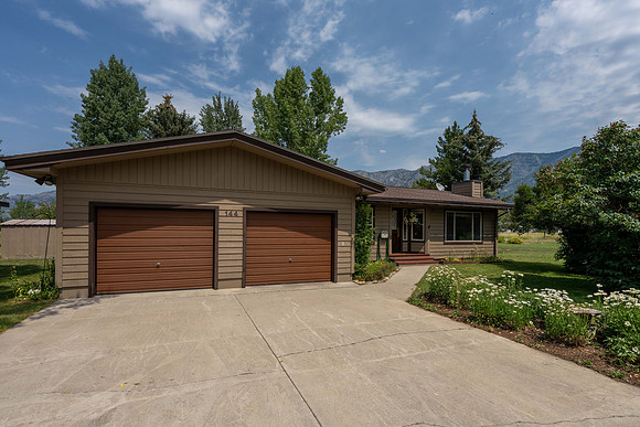 144BlueLakeCir_JGPhoto-24