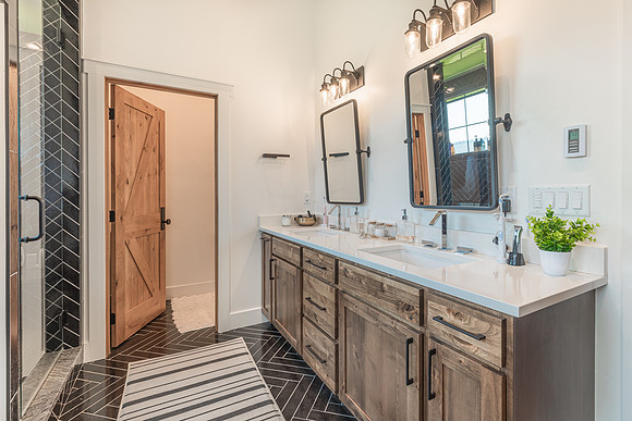Bondurant Home