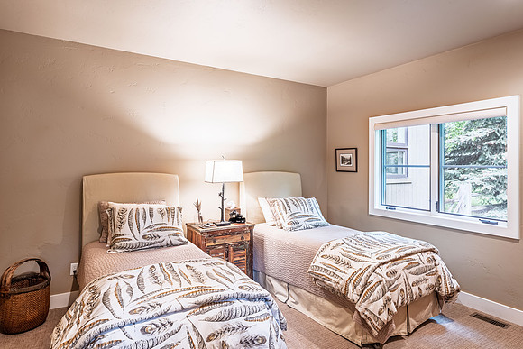4120SandyCreek_JGPhoto-13