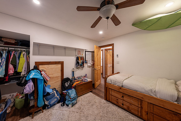 2057CornerCreek_JGPhoto-33