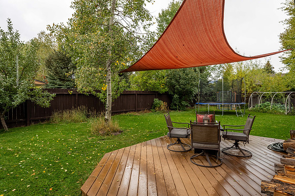 2057CornerCreek_JGPhoto-44
