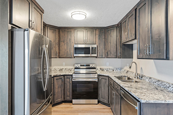 205Lakewood2B_JGPhoto-4