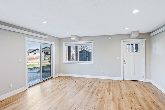 205Lakewood2B_JGPhoto-2