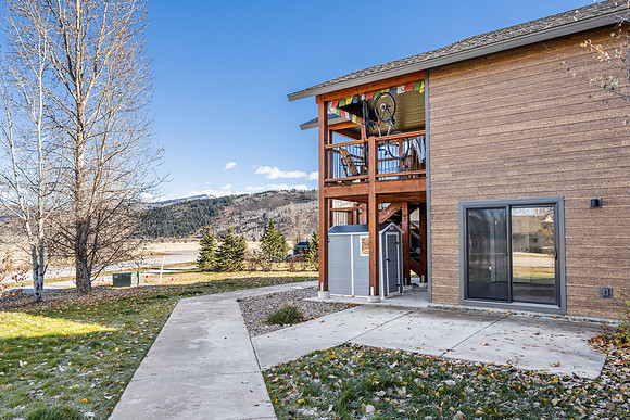 205Lakewood2B_JGPhoto-21