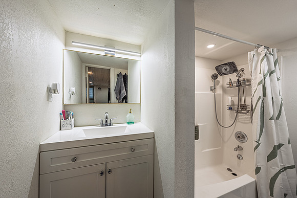 MLS_360EPearl_JGPhoto-20