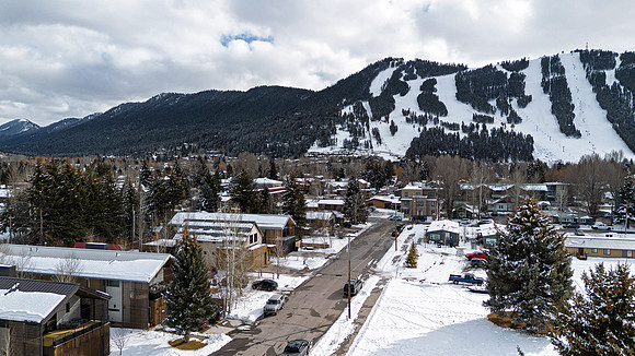 MLS_150NJeanSt_JGPhoto-20