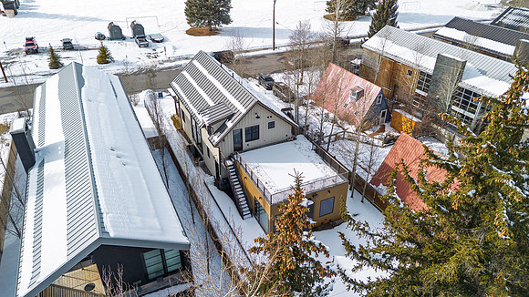 MLS_150NJeanSt_JGPhoto-26