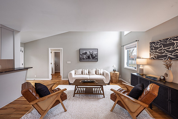 MLS_2176CornerCrkC_JGPhoto-9