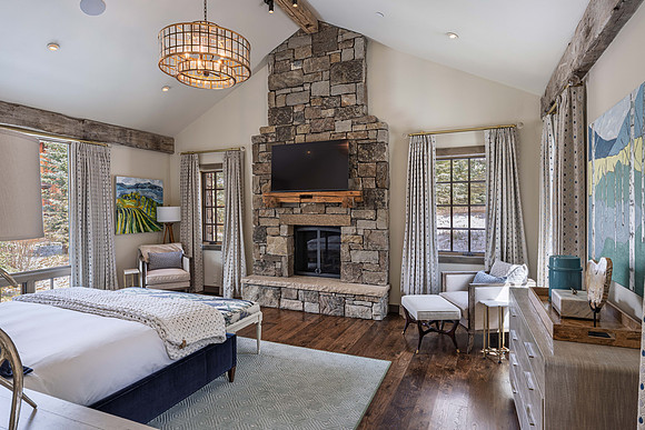 3125FourPines_JGPhoto-17