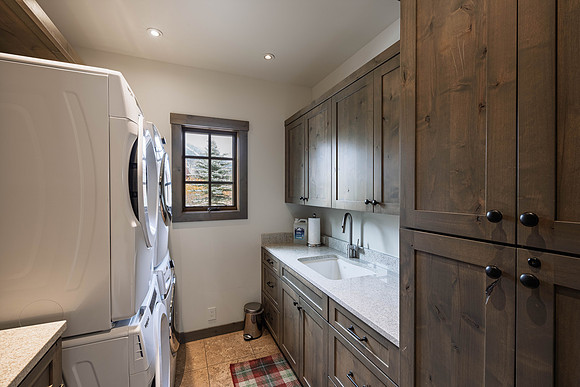 3125FourPines_JGPhoto-19