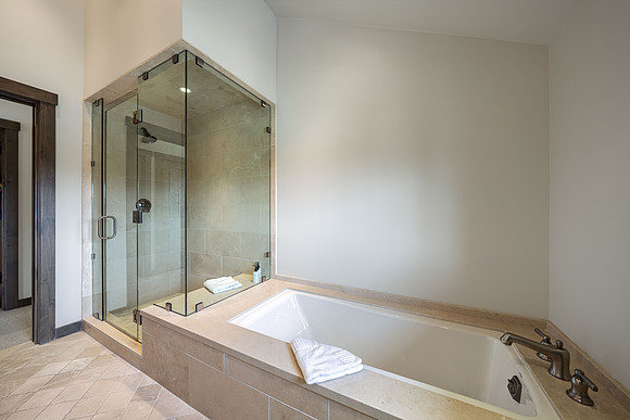 3125FourPines_JGPhoto-26