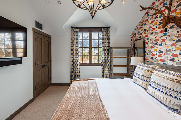 3125FourPines_JGPhoto-38
