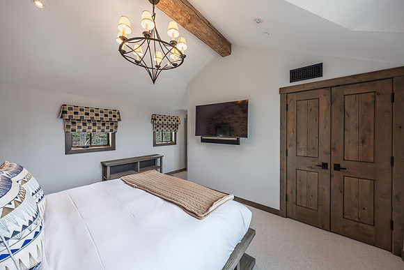 3125FourPines_JGPhoto-40