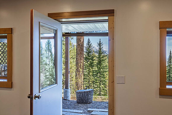 MLS_6785Lupine_JGPhoto-16