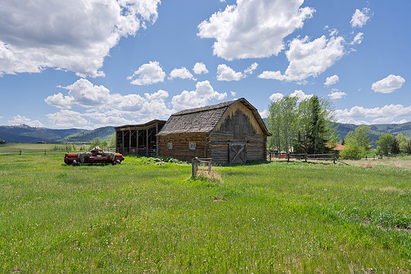 Snowberry_JGPhoto-33