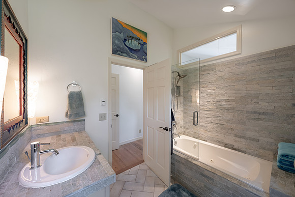 3930LakeCreek_JGPhoto-34
