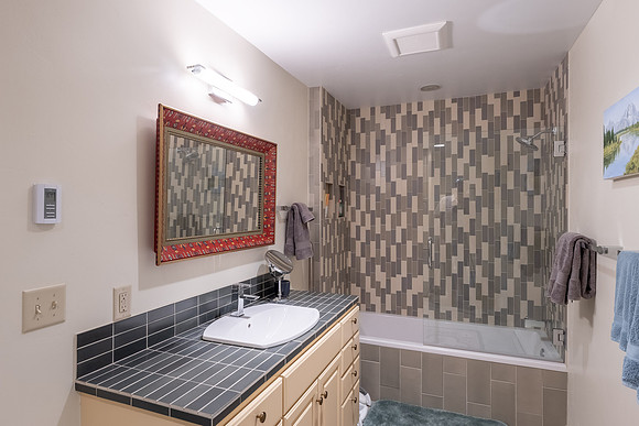 MLS_3930LakeCreek_JGPhoto-3
