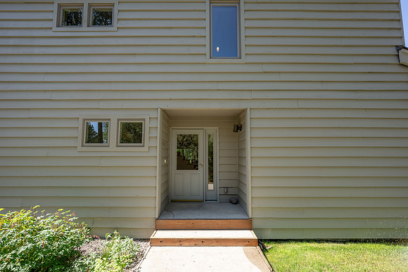 MLS_3930LakeCreek_JGPhoto-14