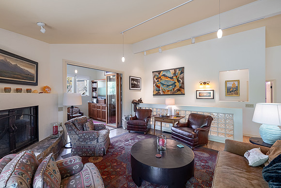 MLS_3930LakeCreek_JGPhoto-28