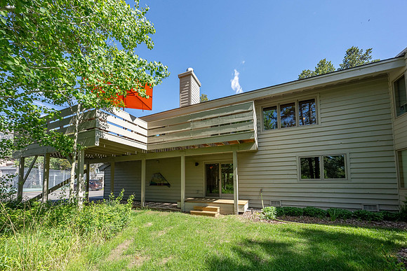 MLS_3930LakeCreek_JGPhoto-37