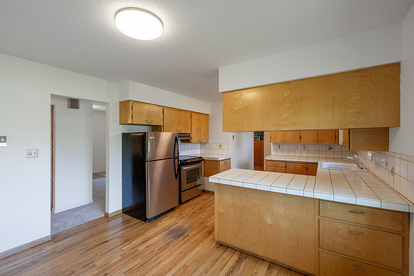 267Fremont_JGPhoto-11