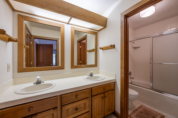 MLS_120Rancher6_JGPhoto-36