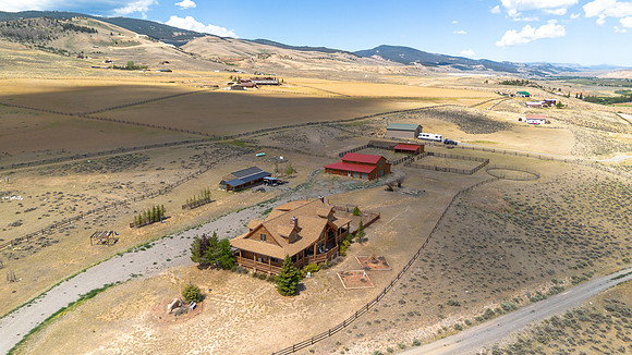 1421StockTrailDrone_JGPhoto-18
