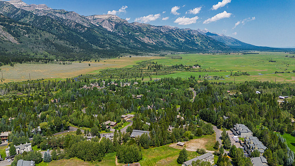 Drone_Phlox2521_JGPhoto-6