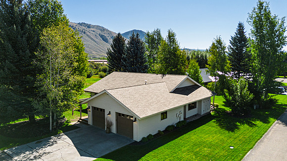Drone_1740DiamondHitch_JGPhoto-1
