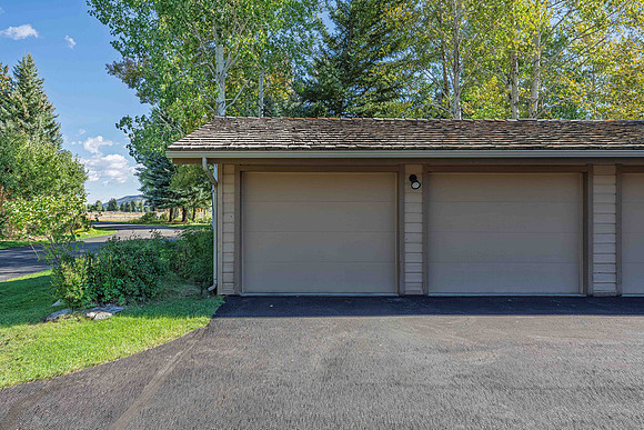 MLS_GolfCreek13_JGPhoto-13
