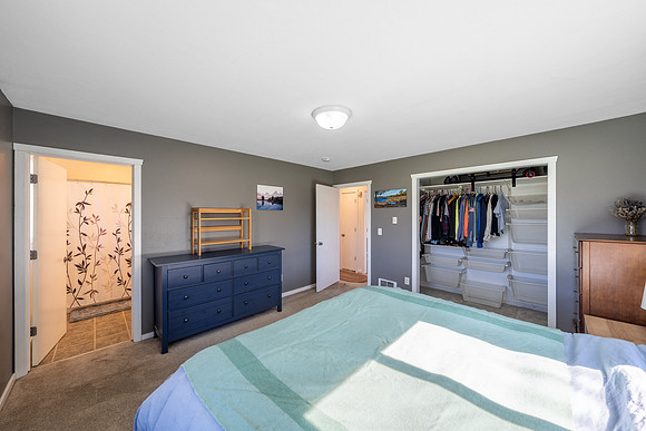 MLS_8388TealTrl_JGPhoto-4