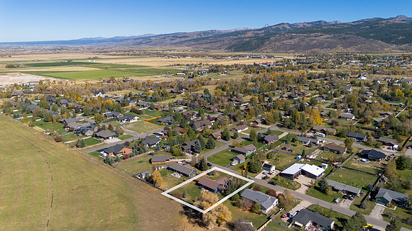 Drone_8388TealTrl_JGPhoto-19 copy