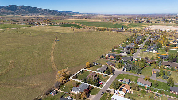 Drone_8388TealTrl_JGPhoto-17 copy