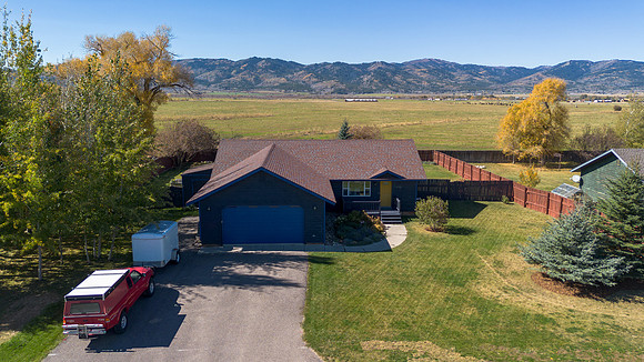 Drone_8388TealTrl_JGPhoto-2