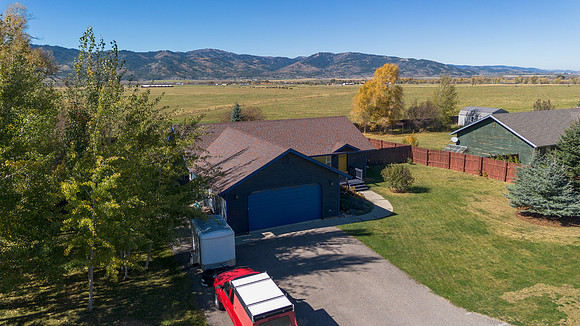 Drone_8388TealTrl_JGPhoto-4