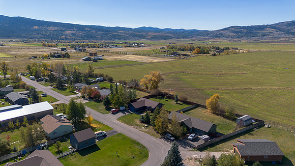 Drone_8388TealTrl_JGPhoto-12