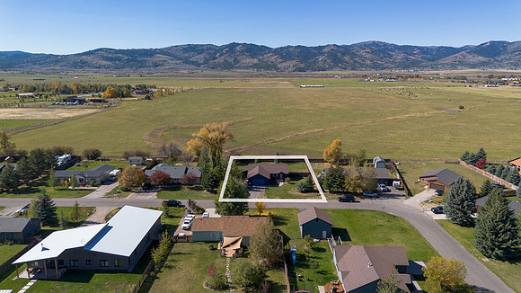 Drone_8388TealTrl_JGPhoto-13 copy