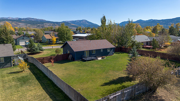 Drone_8388TealTrl_JGPhoto-5