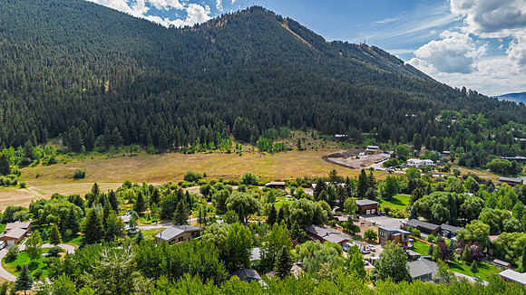 640CedarDrone_JGPhoto-13