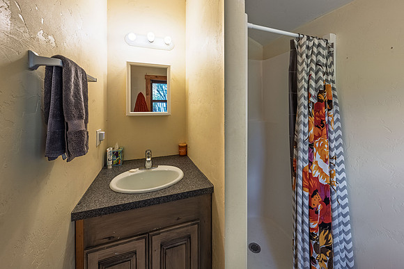 640Cedar_JGPhoto-54