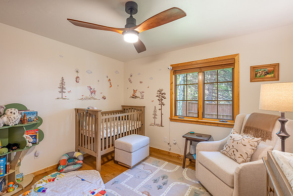 295Crabtree_JGPhoto-15