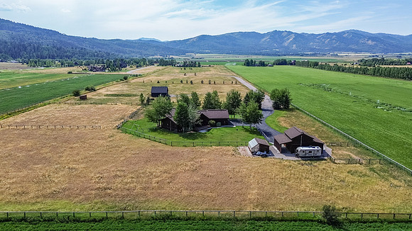 1575FumaroleDrone_JGPhoto-8