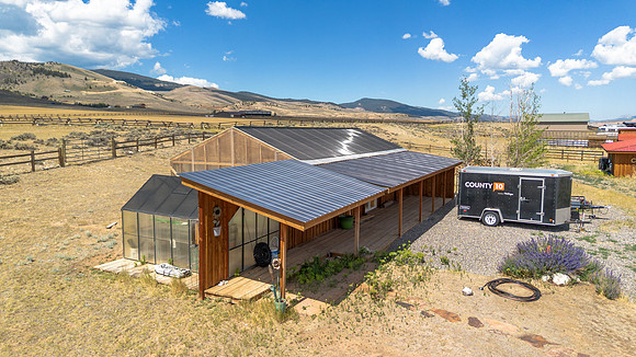 1421StockTrailDrone_JGPhoto-8