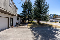40NelsonDr_JGPhoto-3