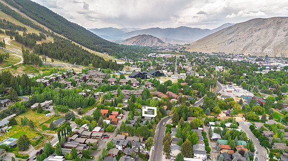 512EKellyDrone_JGPhoto-19 copy