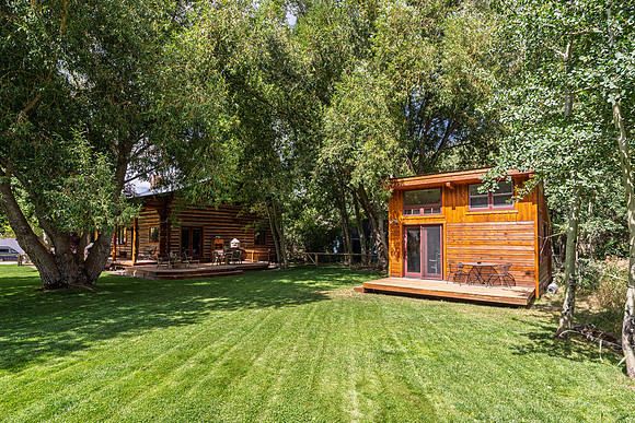 640Cedar_JGPhoto-39