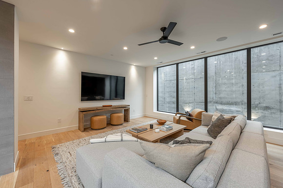 245MooseSt_JGPhoto-10