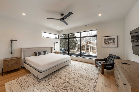 245MooseSt_JGPhoto-36