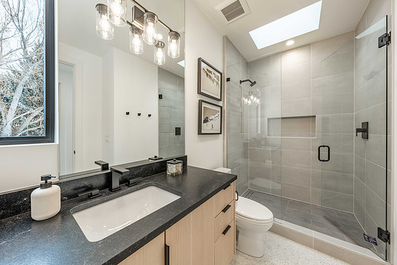 245MooseSt_JGPhoto-39